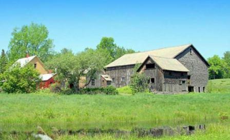 Old Barn in Norway, Maine