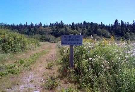Trailhead of Eastern Knubble Trail